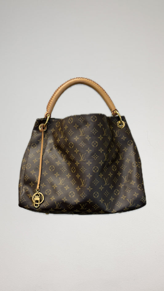 Louis Vuitton Artsy MM Monogram Bag (M40249)